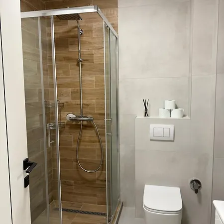 아파트 Avenija-otoka